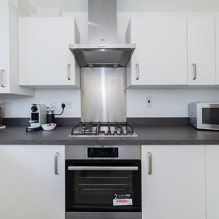 Greenfield Modern 3Br Home - Southcote Lane , Reading Esterno foto
