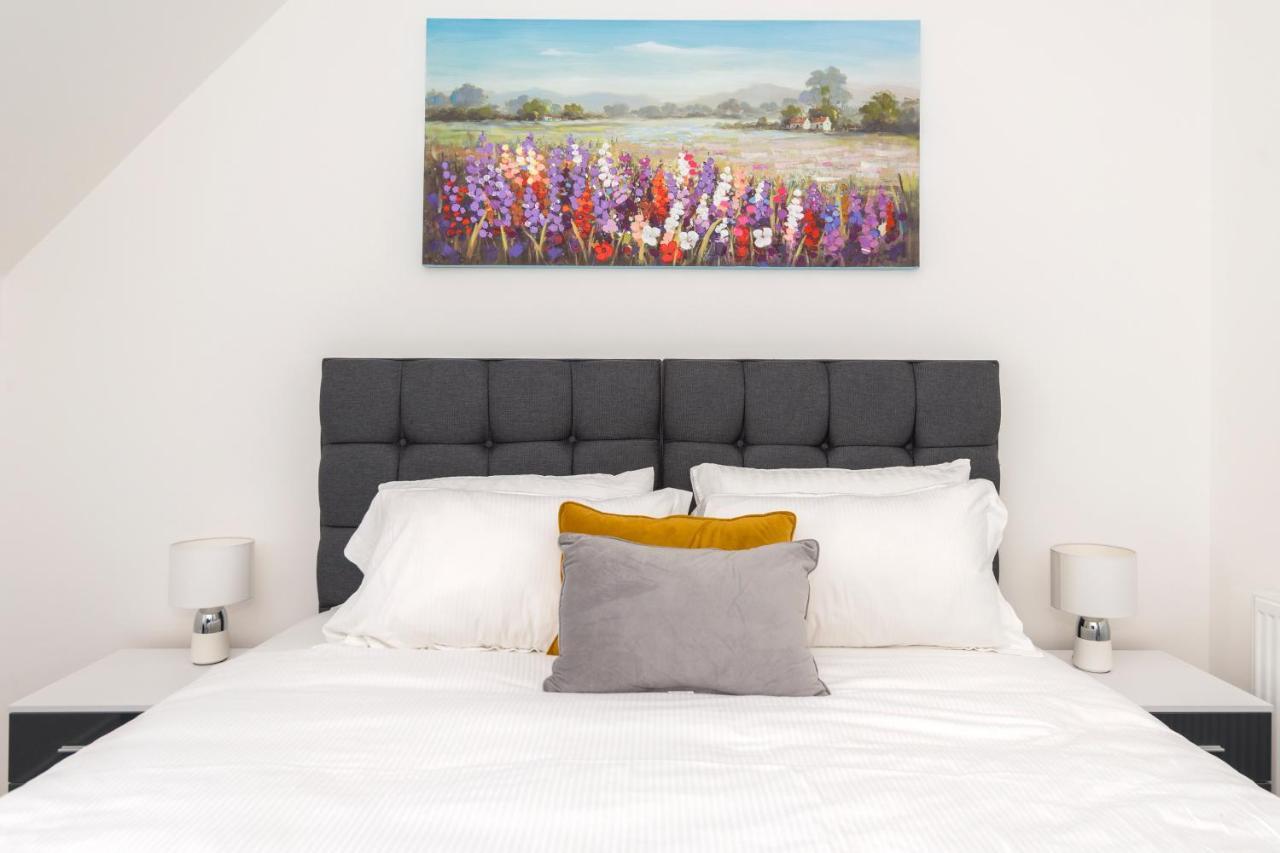 Greenfield Modern 3Br Home - Southcote Lane , Reading Esterno foto