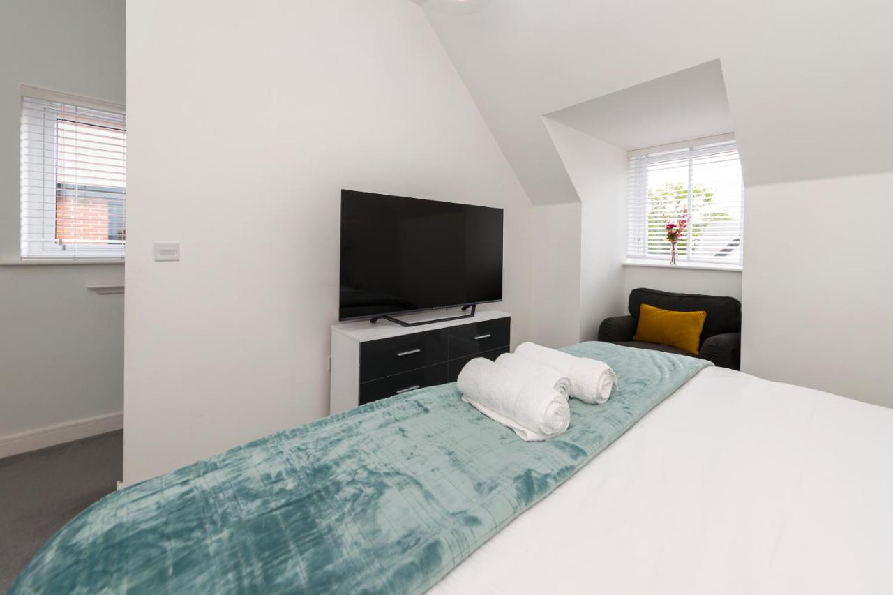 Greenfield Modern 3Br Home - Southcote Lane , Reading Esterno foto