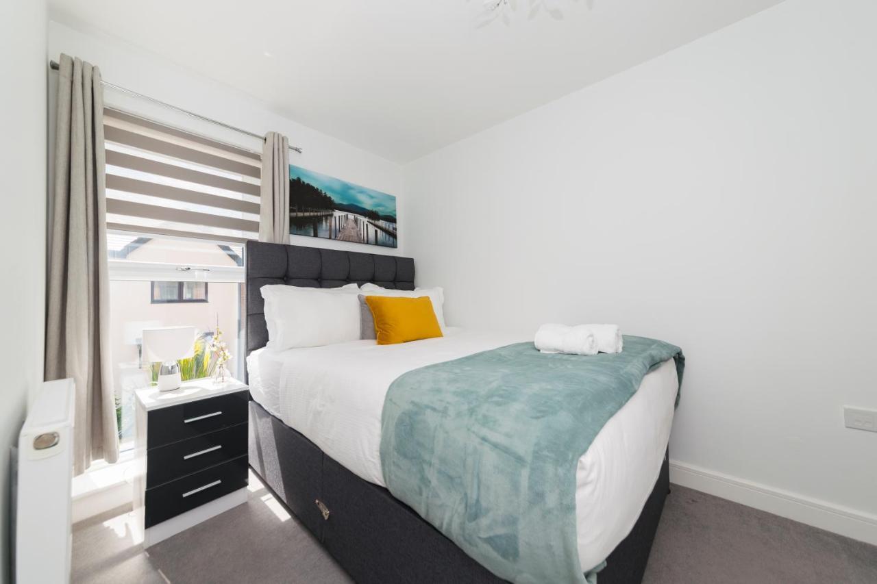 Greenfield Modern 3Br Home - Southcote Lane , Reading Esterno foto