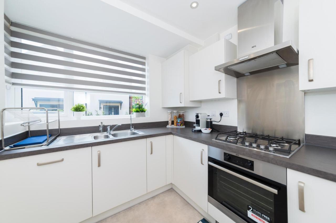 Greenfield Modern 3Br Home - Southcote Lane , Reading Esterno foto