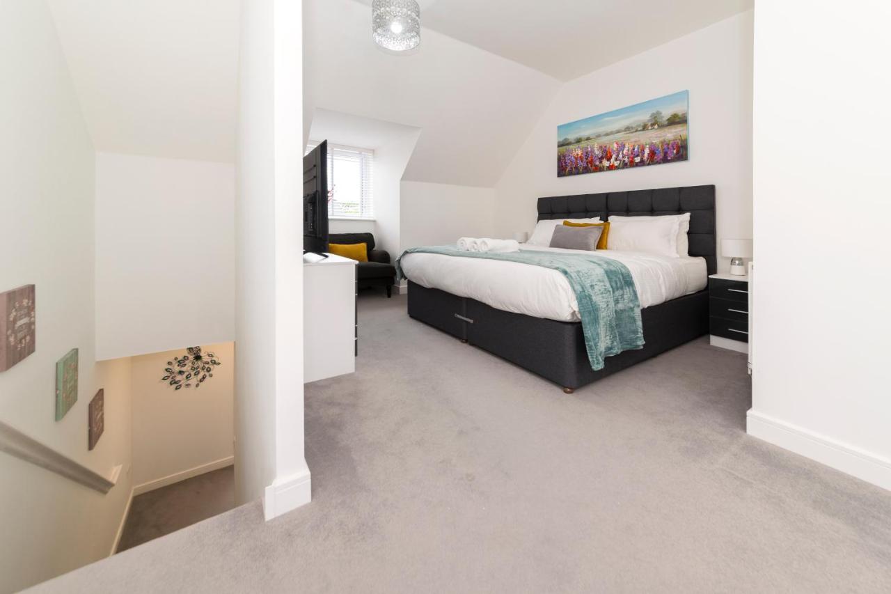Greenfield Modern 3Br Home - Southcote Lane , Reading Esterno foto