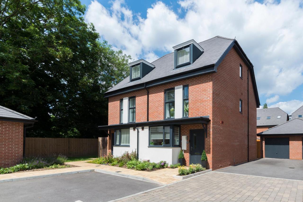 Greenfield Modern 3Br Home - Southcote Lane , Reading Esterno foto