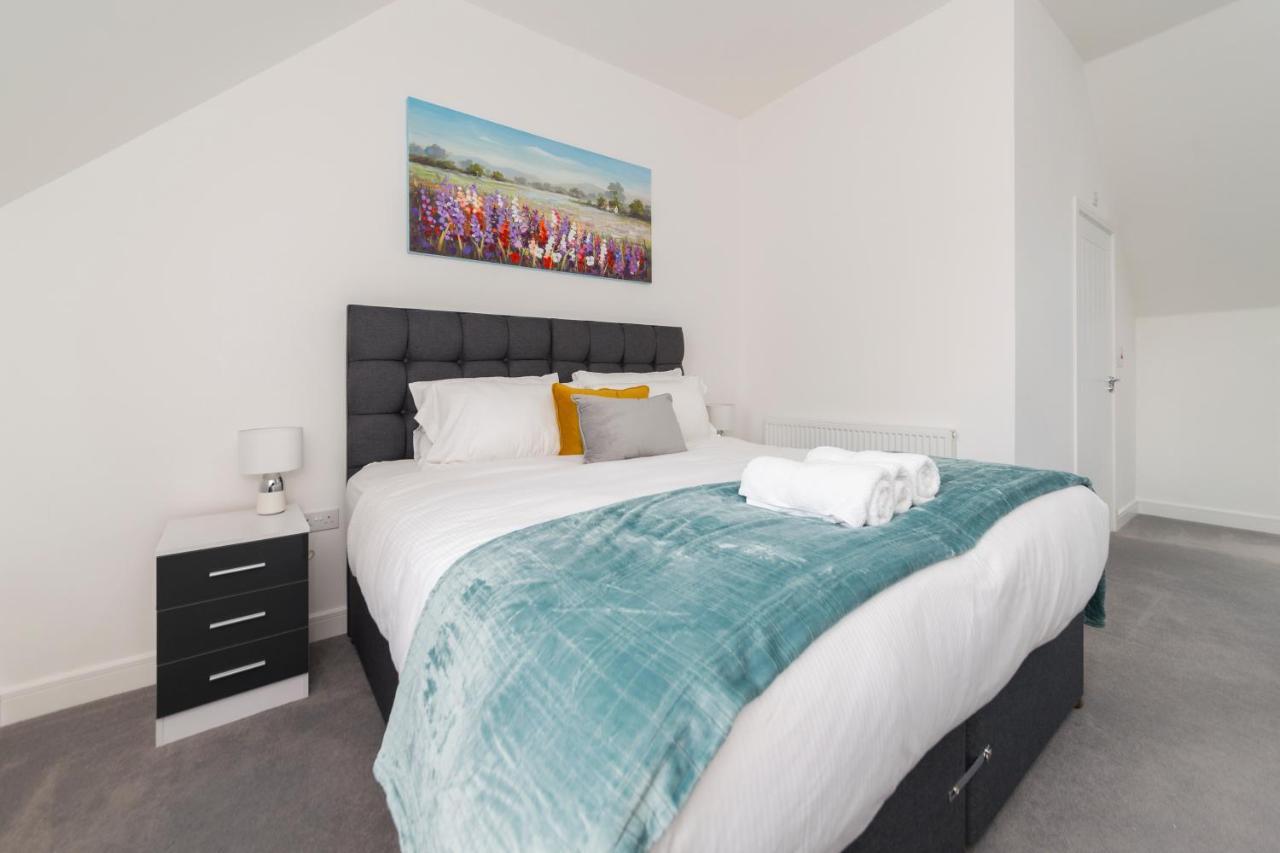 Greenfield Modern 3Br Home - Southcote Lane , Reading Esterno foto